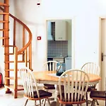 度假居 Astyvillas