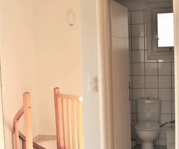 Astyvillas * ليفاذيا أستيبالياس